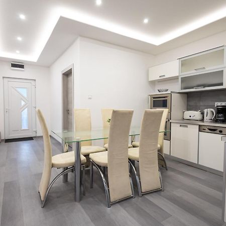 Fonix Apartman デブレツェン エクステリア 写真